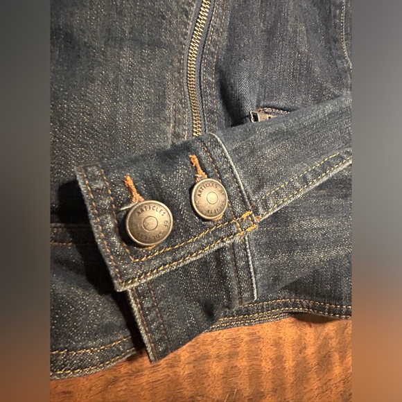 Articles of Society Denim Moto Jacket with Sherpa Collar - Picture 4 of 6